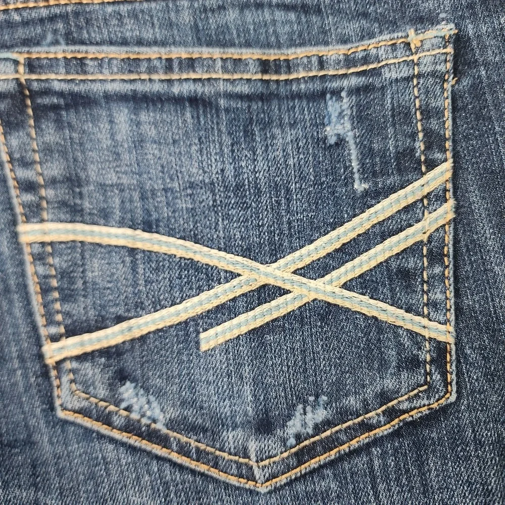 Aeropostale Distressed Boyfriend Jean Shorts‎ Womens Size 2 Blue Denim 30x4.5